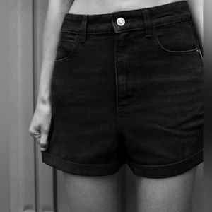 ZARA Mom Denim Shorts